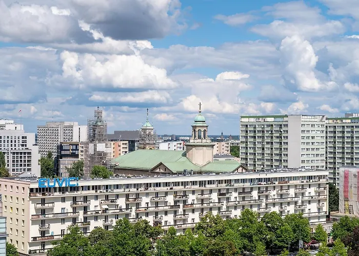 Sliska 3 - Studio - 100M Od Zlotych Tarasow Oraz 200M Od Dworca Centralnego, Piekny Widok Na Panorame Warszawy - Wifi - Smart Tv 55 Cali - Better Rental
